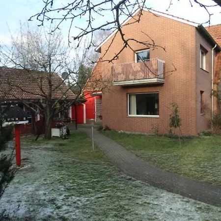 Apartamento Martha & Willis Gastehaus *